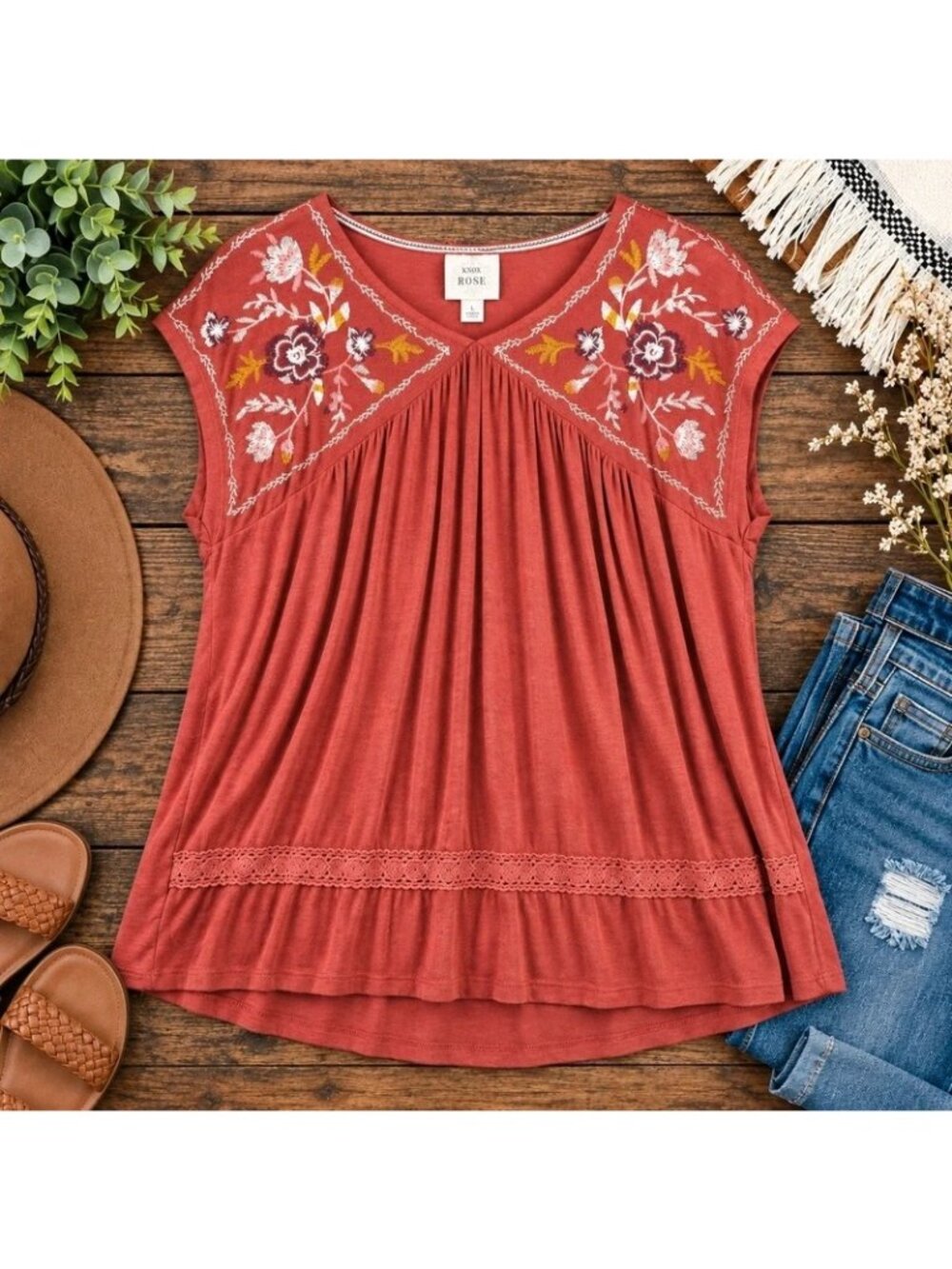Knox Rose Embroidered Boho Top Women’s Large Rust Floral Crochet Trim
